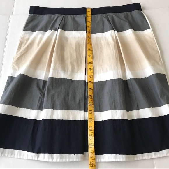 SOLD Gerard Darel Skirt size 44 {14) Gray/Navy - Picture 5 of 7